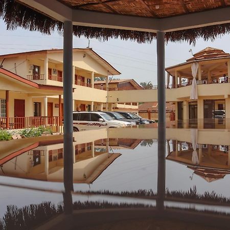 Paloma Guest House Kenema Exteriér fotografie
