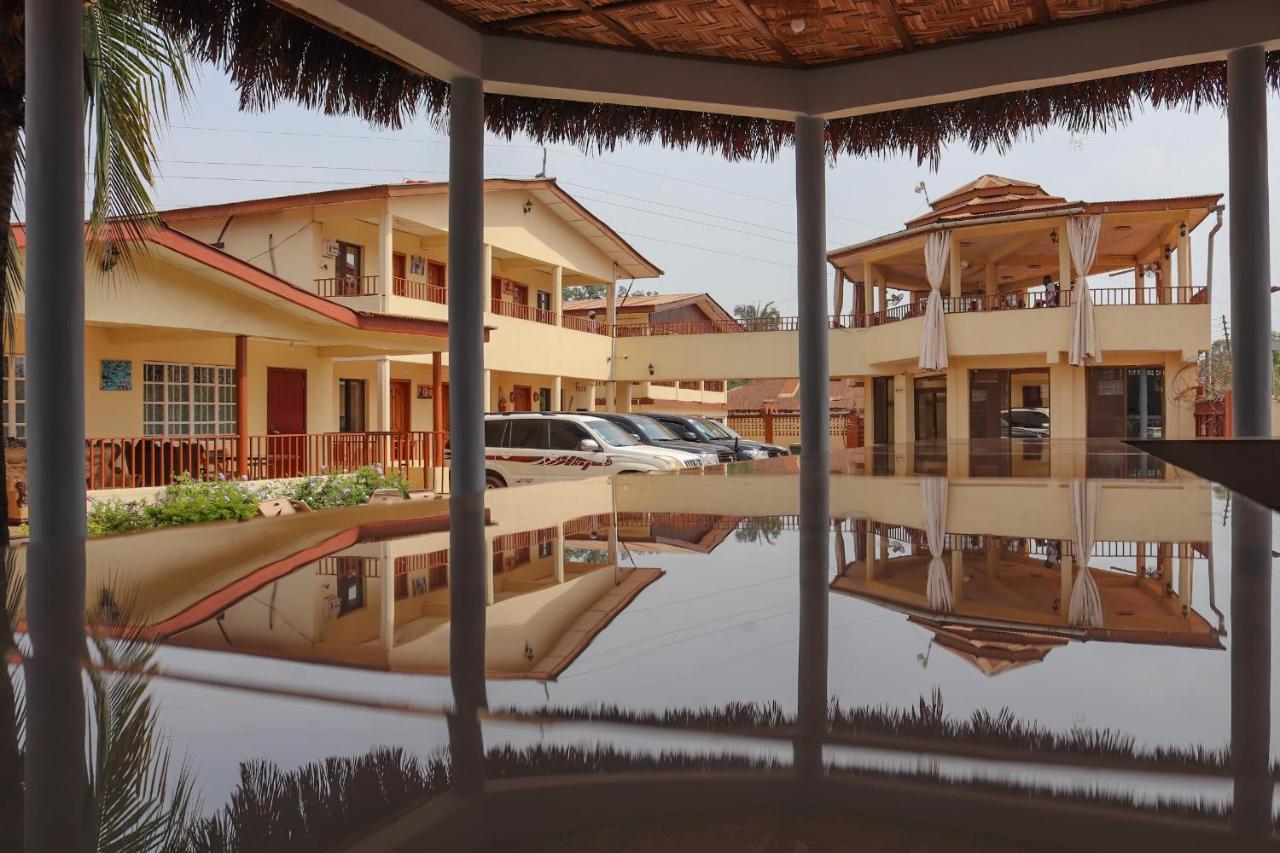 Paloma Guest House Kenema Exteriér fotografie
