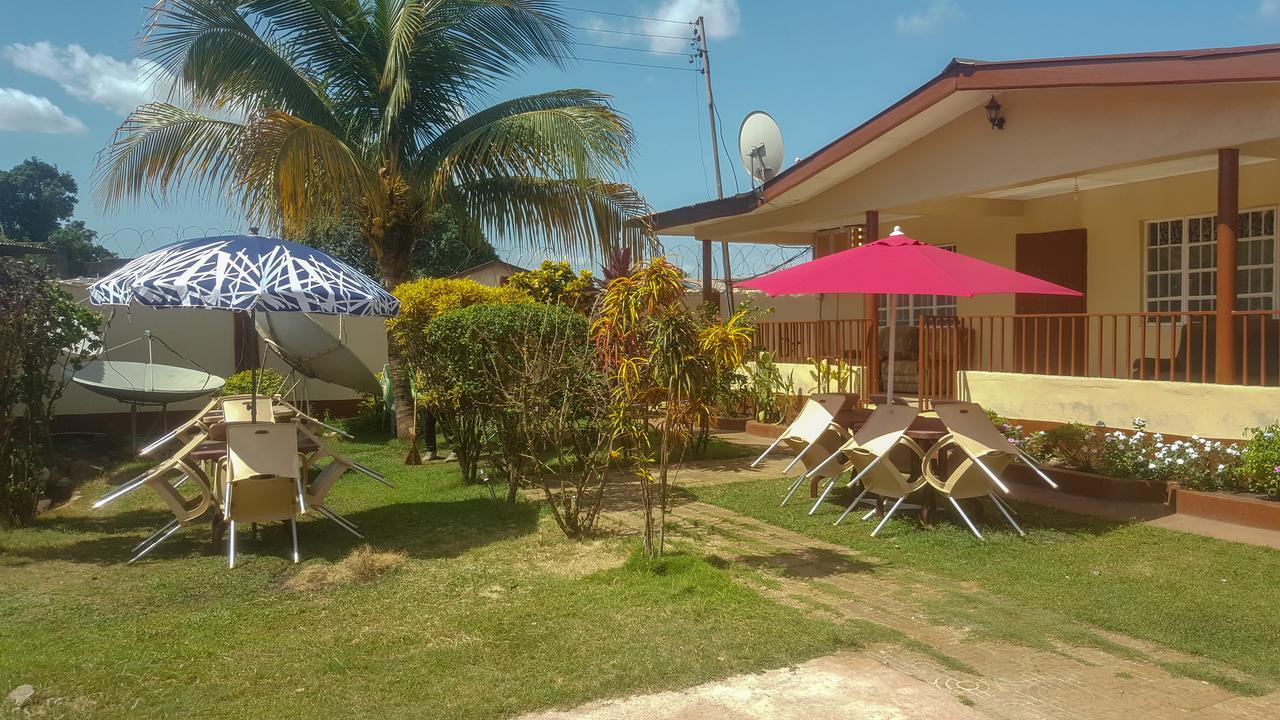 Paloma Guest House Kenema Exteriér fotografie