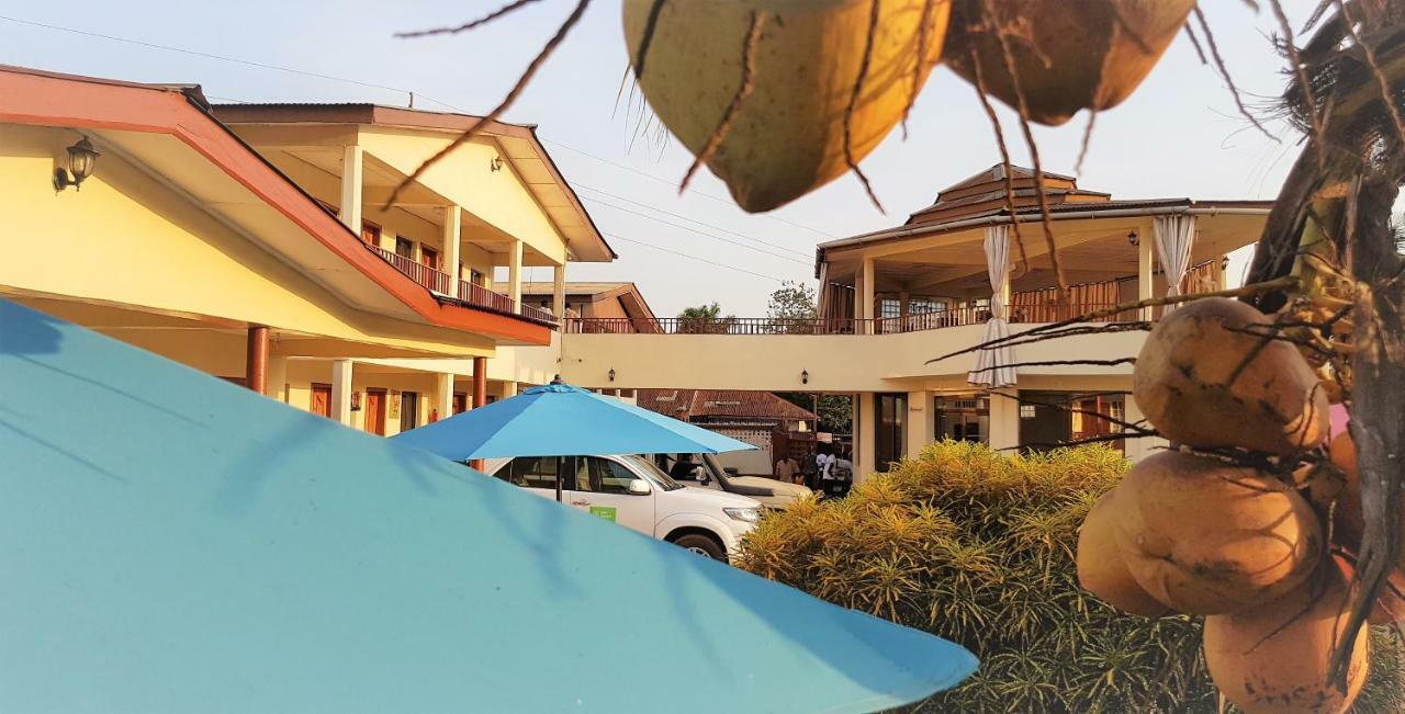 Paloma Guest House Kenema Exteriér fotografie